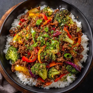 Spicy Ground Beef Stir-Fry Bowl with Garlic Veggies & Steamy Rice