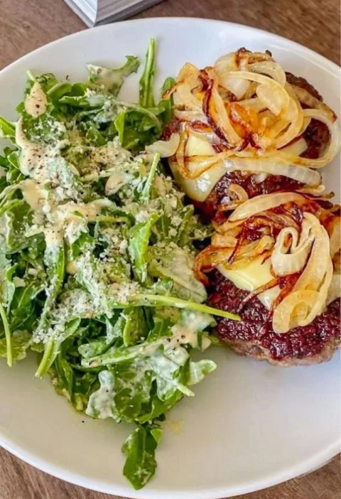 Cheddar & Caramelized Onion Beef Burgers