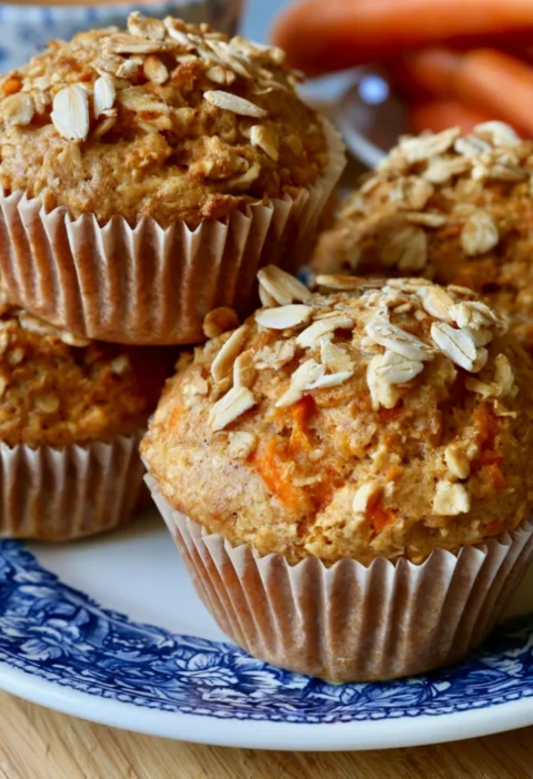 Healthy Carrot and Oat Muffins