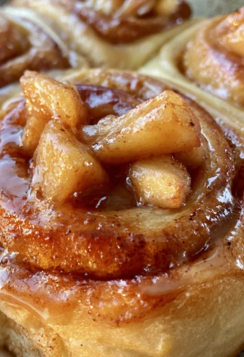 Best-Ever Apple Pie Cinnamon Rolls